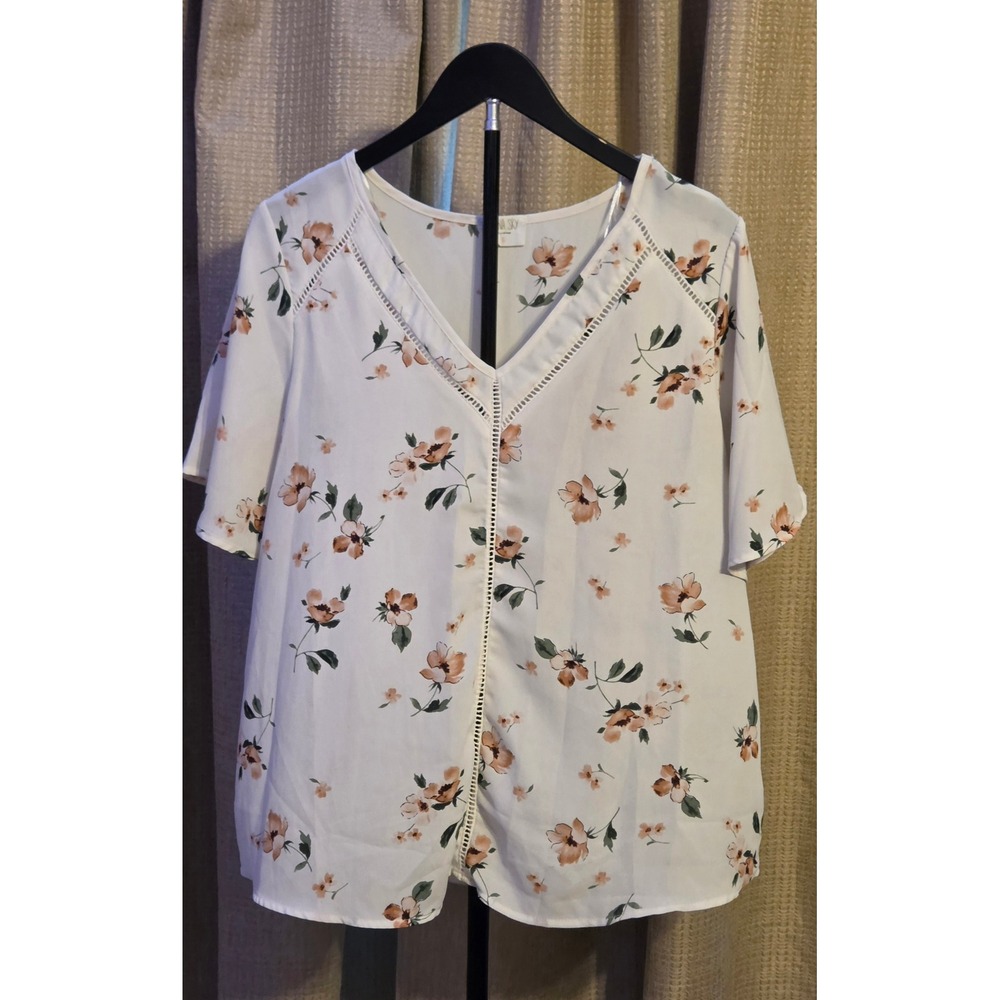 Sienna Sky V-Neck Floral Print Blouse Women's Size Large White Pink Green